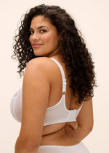 Load image into Gallery viewer, Elomi Matilda Plunge Bra - White
