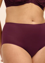 Load image into Gallery viewer, Fantasie Smoothease Invisible Stretch Full Brief - Bordeaux

