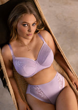 Load image into Gallery viewer, Fantasie Illusion Side Support Bra - Orchid
