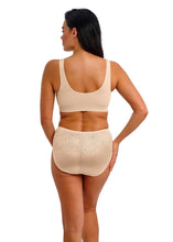 Load image into Gallery viewer, Wacoal B-smooth Non Wired Bralette
