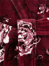 Load image into Gallery viewer, Gaspé Luxury Luxury Velvet 48&quot; Hooded Wrap - GL8746
