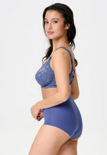 Load image into Gallery viewer, LingaDore Daily Collection Full Coverage Lace Bra - Nightshadow Grey

