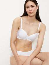 Load image into Gallery viewer, Triumph Amourette Charm Wired Padded Bra

