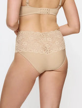 Load image into Gallery viewer, Triumph Amourette Maxi Brief - Skin
