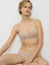 Load image into Gallery viewer, Triumph Flex Smart Padded Bra
