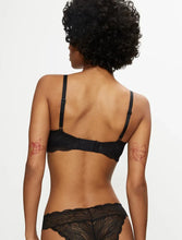 Load image into Gallery viewer, Triumph Lift Smart Padded Bra
