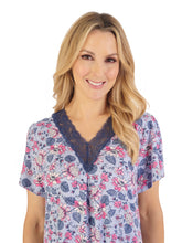 Load image into Gallery viewer, Gaspé 40&quot; Supersoft Floral Print or Solid Colour Short Sleeve Nightdress - GL06702
