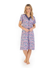 Load image into Gallery viewer, Gaspé 40&quot; Supersoft Floral Print or Solid Colour Short Sleeve Nightdress - GL06702
