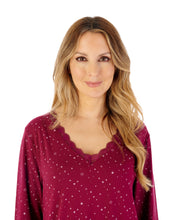 Load image into Gallery viewer, Gaspé 40&quot; Supersoft Star Print Long Sleeve Nightdress - GL08702
