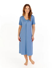 Load image into Gallery viewer, Gaspé Supersoft Satin Edge 42" Short Sleeve Nightdress - GL1701
