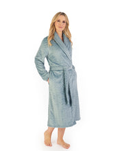 Load image into Gallery viewer, Slenderella Embossed Pattern Fleece 46" Shawl Collar Wrap - HC06318
