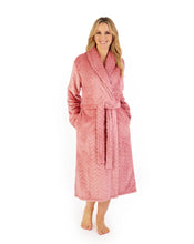 Load image into Gallery viewer, Slenderella Embossed Pattern Fleece 46" Shawl Collar Wrap - HC06318
