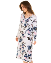 Load image into Gallery viewer, Luxury Bamboo Fabric Long Sleeve Nightdress
