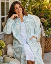 Load image into Gallery viewer, Luxury Elegance Printed Fleece Zip Up Dressing Gown
