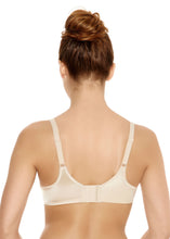 Load image into Gallery viewer, Wacoal Basic Beauty Contour Spacer Bra - Nude
