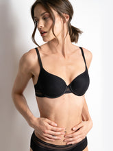 Load image into Gallery viewer, Passionata Rhythm Covering T-shirt Bra - Black
