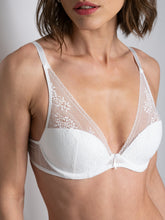 Load image into Gallery viewer, Passionata Maddie Plunge T-Shirt Bra - White
