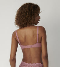 Load image into Gallery viewer, Triumph Amourette 300 High Apex Bra - Naked Pink
