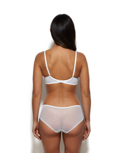 Load image into Gallery viewer, Gossard Superboost Lace Non-Padded Plunge Bra - White
