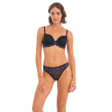 Load image into Gallery viewer, Wacoal Instant Icon Underwired Contour Bra - Black Eclipse
