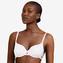 Load image into Gallery viewer, Passionata Rhythm Covering T-shirt Bra - White
