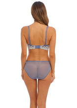 Load image into Gallery viewer, Wacoal Embrace Lace Underwired Bra - Wild Wind / Egret
