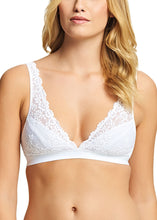 Load image into Gallery viewer, Wacoal Embrace Lace Soft Cup Bra - Delicious White

