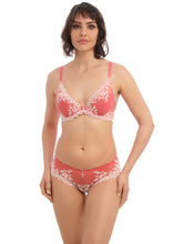 Load image into Gallery viewer, Wacoal Embrace Lace Plunge Bra - Faded Rose / White Sand
