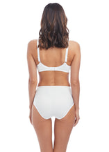 Load image into Gallery viewer, Wacoal Eglantine Soft Cup Bra - White
